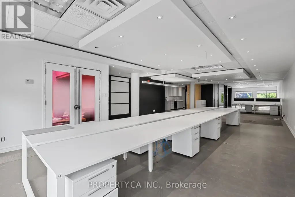 #202b - 354 Davenport Road, Toronto (Annex)